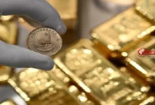 انخفاض ملحوظ في سعر الذهب اليوم عيار 21 الآن مباشر مع تصاعد التوقعات برفع أسعار الفائدة الأميركية
