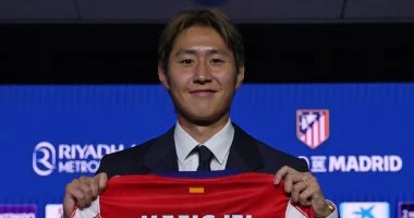 أتلتيكو مدريد يعلن رسمياً عن انضمام كانج إن لى ويؤكد مواصلة التحدي من قبل اللاعب الكوري