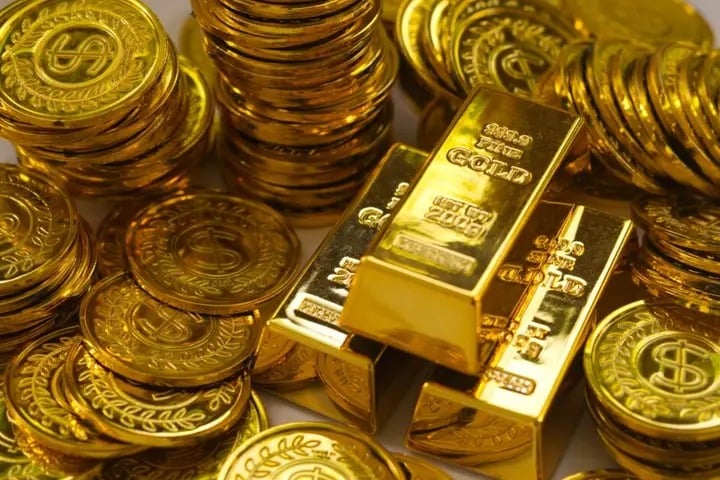 أسعار الذهب تتجاوز مستوى الشهرين مع تراجع توقعات رفع الفائدة الأمريكية