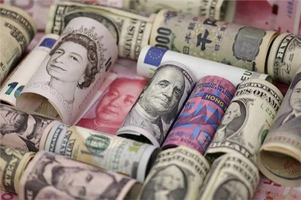أسعار العملات الأجنبية تثبت عند مستوياتها في ختام تعاملات اليوم 15 أغسطس 2026