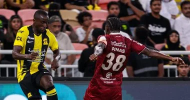 اتحاد يكتفي بالتعادل مع الخلود في انطلاقة دوري السعودي لكرة القدم