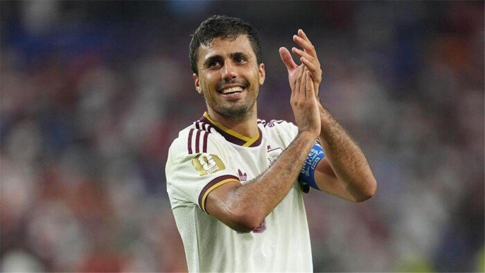برشلونة يدهش من موقف مانشستر سيتي تجاه رودري في قضية ريال مدريد