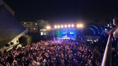حضور جماهيري كبير يضيء حفل افتتاح مهرجان الصيف الدولي بمكتبة الإسكندرية أثناء عرض مسار إجباري المثير