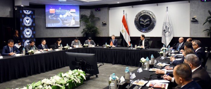 رئيس هيئة الاستثمار يؤكد العمل على تعزيز الشراكة مع الصين وتذليل التحديات التي تواجه شركاتها في مصر