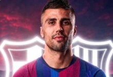 رودري لاعب مانشستر سيتي يتوجه إلى برشلونة تمهيدا للانضمام إلى بطل إسبانيا.. فيديو