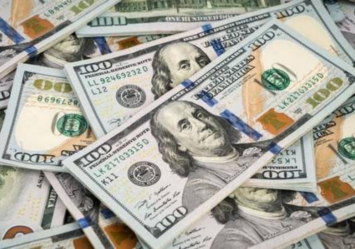 سعر الدولار يختتم تعاملاته اليوم الأحد 9-8-2026 على ارتفاع جديد أمام الجنيه