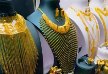 سعر الذهب اليوم عيار 21 الآن مباشر.. هل تتجه الأسعار نحو الارتفاع أم الانخفاض في المستقبل القريب؟