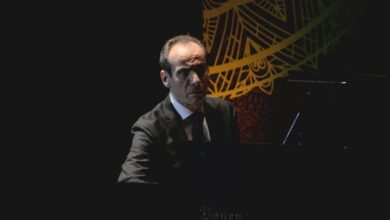 عمرو سليم يختتم فعاليات مهرجان الأوبرا الصيفي في الإسكندرية بحضور جماهيري كبير