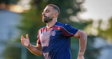 قاسم باشا يتحدى طرابزون سبور.. محمد صلاح بديلًا في افتتاح الدوري التركي