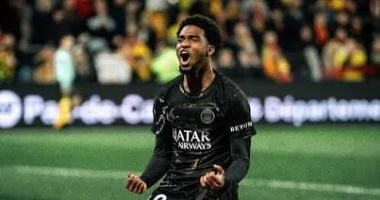 ليفربول يقترب من التعاقد مع السنغالي مبايي من باريس سان جيرمان