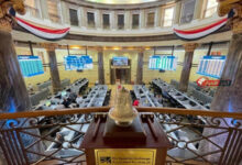 نفذت المطلوب مع مكاسب 10 مليارات جنيه.. مؤشرات البورصة تتباين في ختام تعاملات اليوم والأسبوع