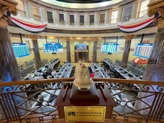 نفذت المطلوب مع مكاسب 10 مليارات جنيه.. مؤشرات البورصة تتباين في ختام تعاملات اليوم والأسبوع