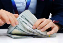 أسعار الصرف اليوم، 4 سبتمبر: الدولار الأمريكي يتقلب بين الارتفاع والانخفاض بشكل متباين