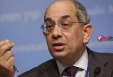 يوسف بطرس غالي: تثبيت سعر الدولار خطأ.. وحل أزمة الديون هو طريق نمو الاقتصاد